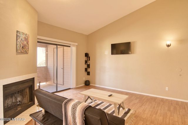 5614 S Wood Crest Drive, Tucson, AZ 85746