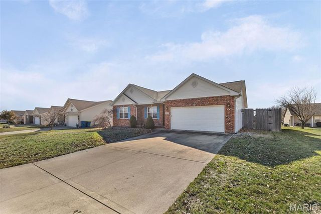 1009 Pine Street, New Baden, IL 62265