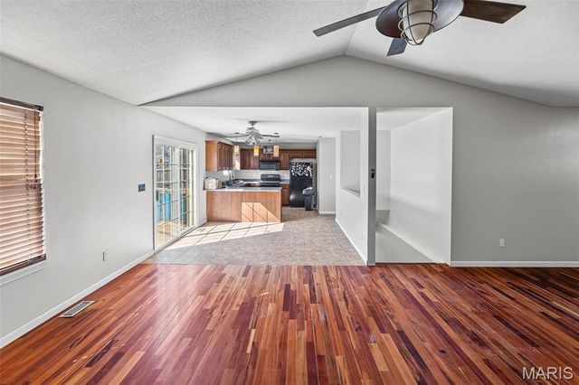 1009 Pine Street, New Baden, IL 62265