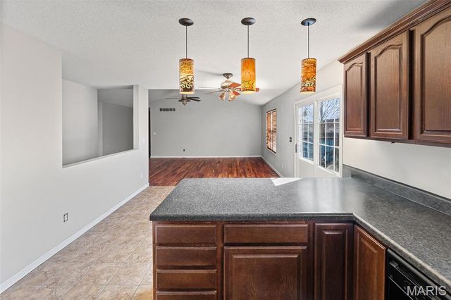 1009 Pine Street, New Baden, IL 62265