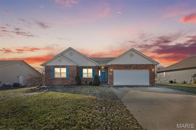 1009 Pine Street, New Baden, IL 62265