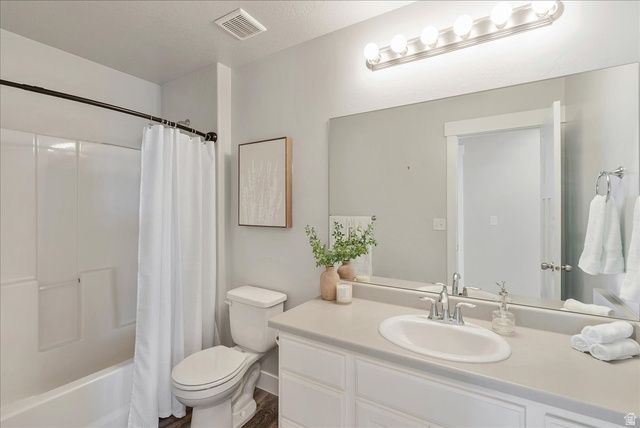 882 W SPRING DEW LN, Lehi, UT 84048