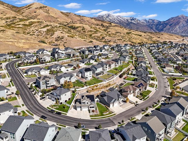 882 W SPRING DEW LN, Lehi, UT 84048