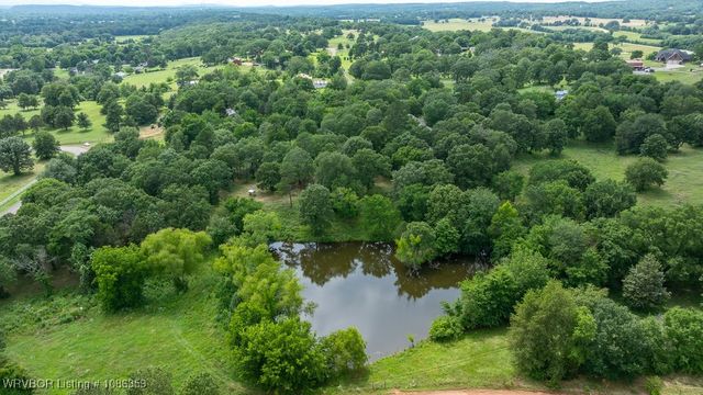 365 Calihan Road, Booneville, AR 72927