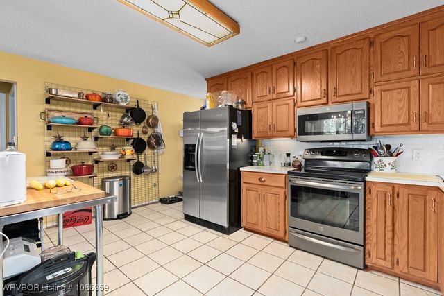 365 Calihan Road, Booneville, AR 72927