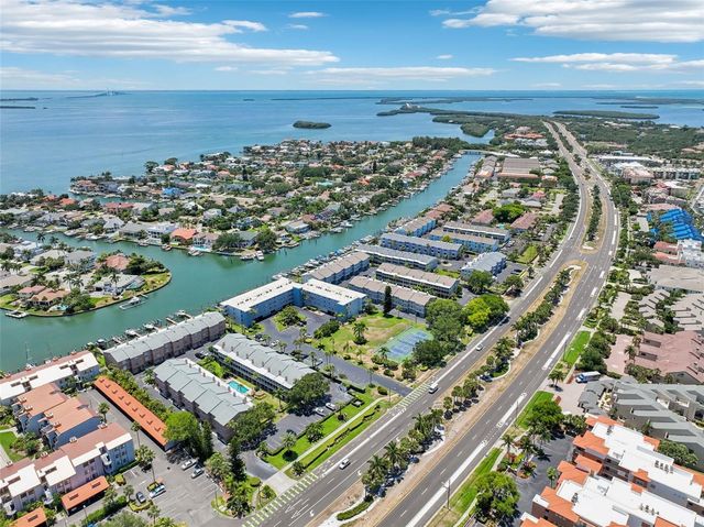 637 PINELLAS BAYWAY 105, Tierra Verde, FL 33715