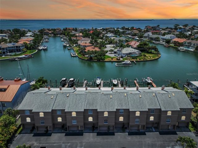 637 PINELLAS BAYWAY 105, Tierra Verde, FL 33715