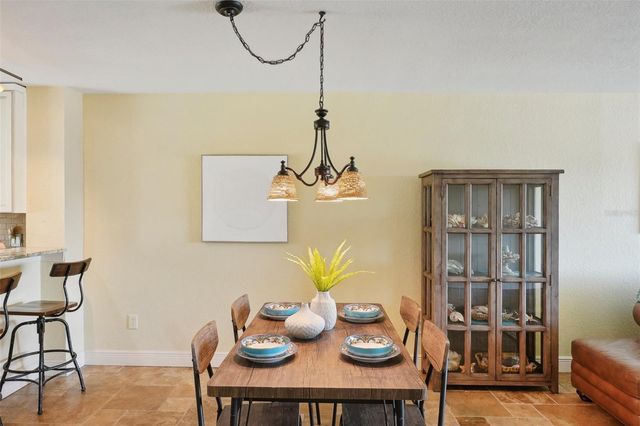 637 PINELLAS BAYWAY 105, Tierra Verde, FL 33715