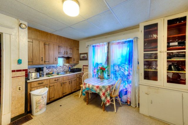 60 Fruit Street, Worcester, MA 01609