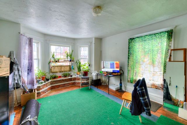 60 Fruit Street, Worcester, MA 01609