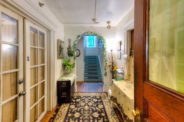 60 Fruit Street, Worcester, MA 01609