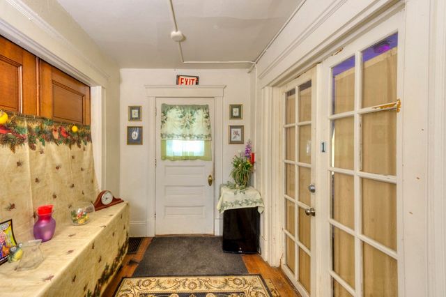 60 Fruit Street, Worcester, MA 01609