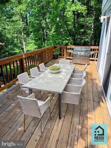 15000 BUTTERCHURN LN, Silver Spring, MD 20905