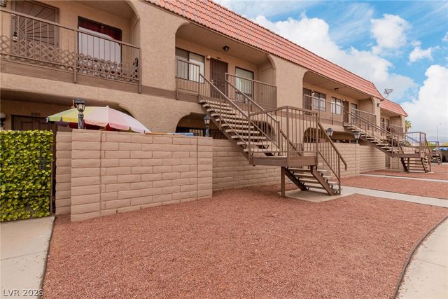 4300 North Lamont Street 209, Las Vegas, NV 89115