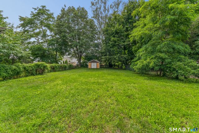 22 Hine Street, West Haven, CT 06516