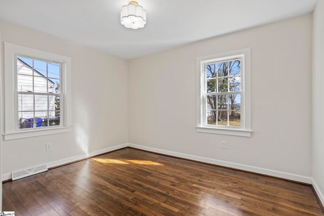 29 Fore Avenue, Greenville, SC 29607