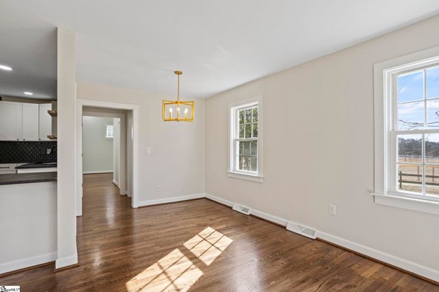 29 Fore Avenue, Greenville, SC 29607