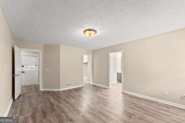 4785 Hiawatha Drive, Gainesville, GA 30506