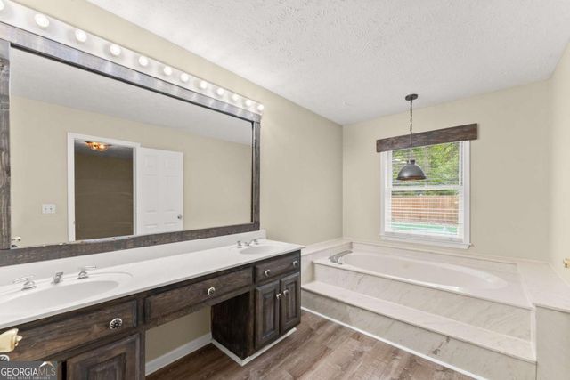 4785 Hiawatha Drive, Gainesville, GA 30506