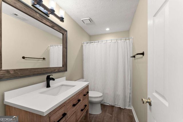 4785 Hiawatha Drive, Gainesville, GA 30506