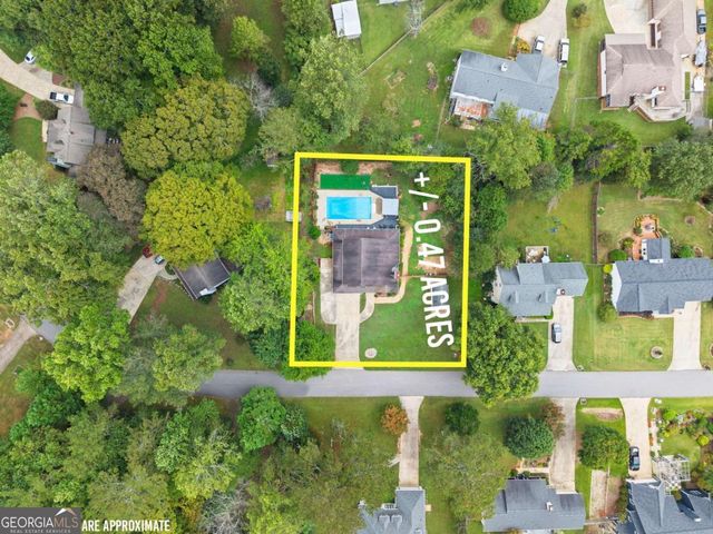 4785 Hiawatha Drive, Gainesville, GA 30506