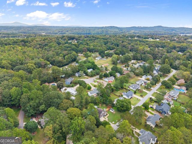 4785 Hiawatha Drive, Gainesville, GA 30506