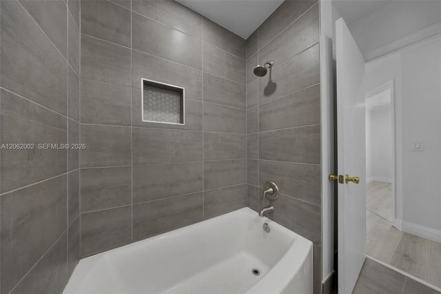 4300 NW 30th St 341, Coconut Creek, FL 33066