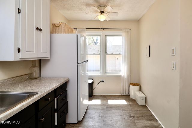 3019 Berdan Avenue, Toledo, OH 43613