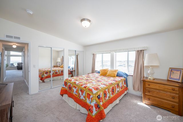 7654 Bouldercrest Road NE, Moses Lake, WA 98837