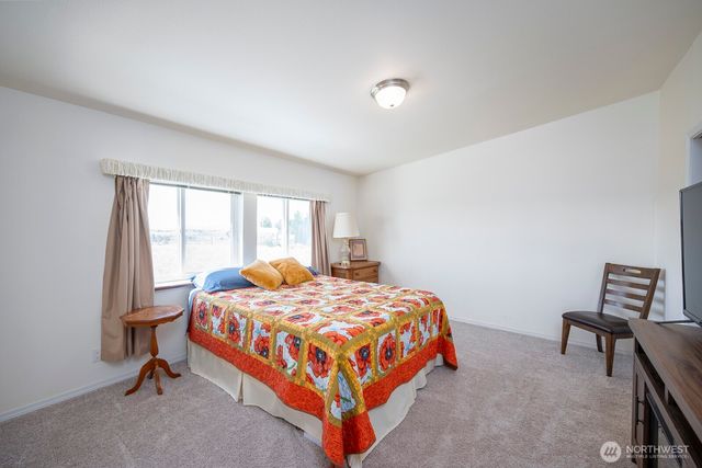 7654 Bouldercrest Road NE, Moses Lake, WA 98837