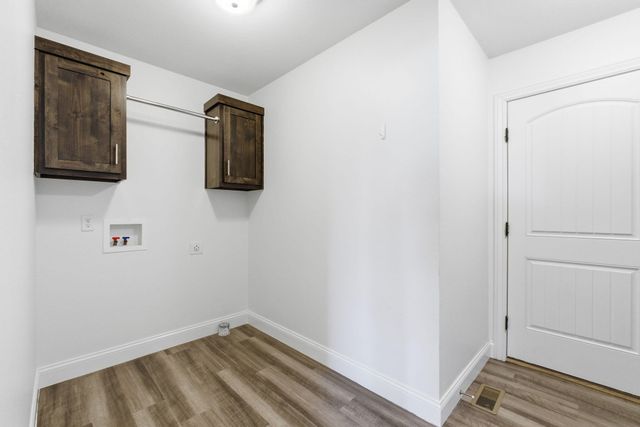 4583 W Minota Street, Springfield, MO 65802