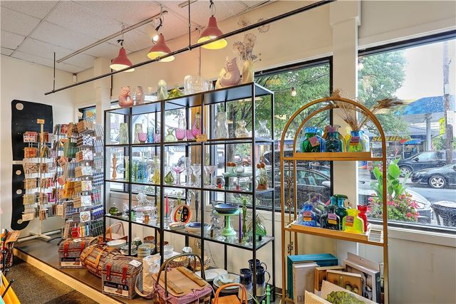 756 Hope Street, Providence, RI 02906