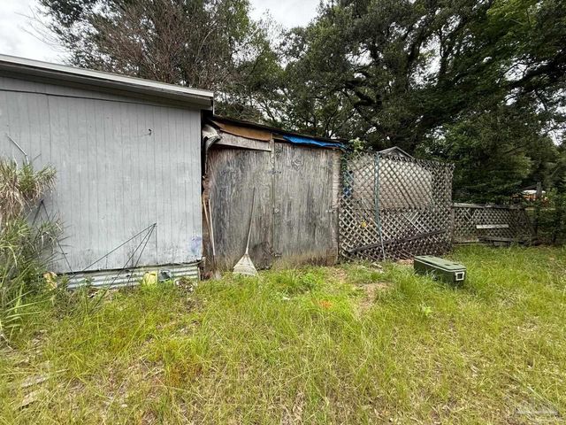6793 Gulley Ln, Pensacola, FL 32505