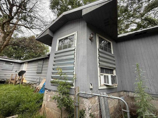 6793 Gulley Ln, Pensacola, FL 32505