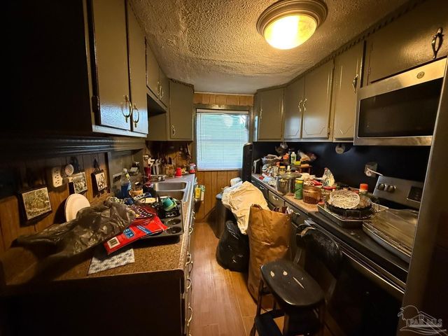 6793 Gulley Ln, Pensacola, FL 32505