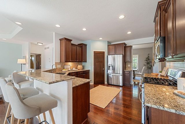 7208 W River Birch DRIVE, Mequon, WI 53092