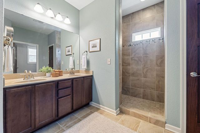 7208 W River Birch DRIVE, Mequon, WI 53092