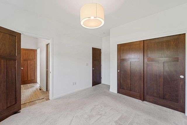 7208 W River Birch DRIVE, Mequon, WI 53092