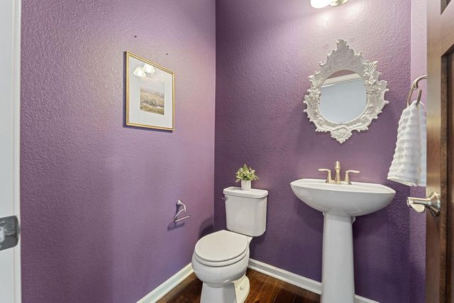 7208 W River Birch DRIVE, Mequon, WI 53092