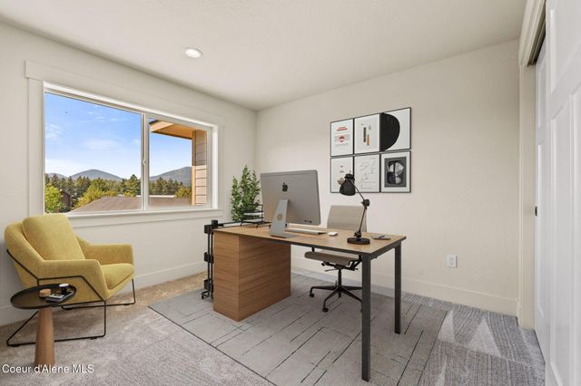 424 S Olive AVE, 302, Sandpoint, ID 83864
