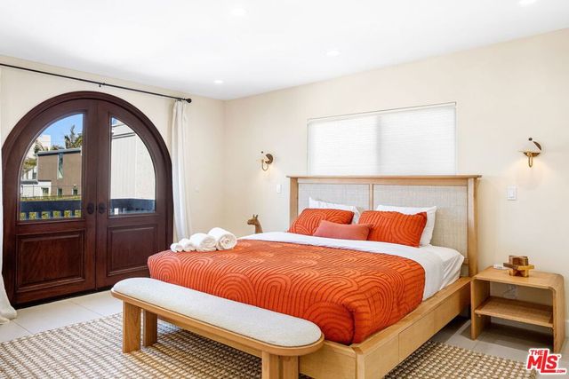 2908 Pacific Avenue, Venice, CA 90291