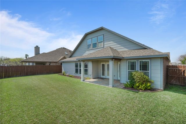 420 Palmer Drive, Portland, TX 78374