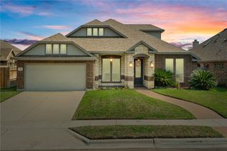 420 Palmer Drive, Portland, TX 78374