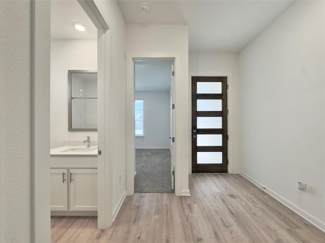 2109 Gabriels Horn RD, Leander, TX 78641