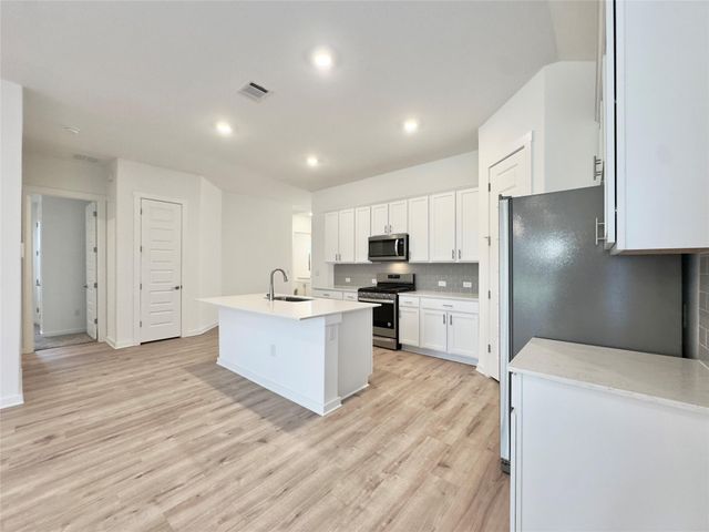 2109 Gabriels Horn RD, Leander, TX 78641