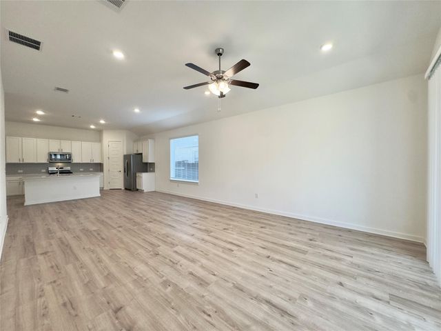 2109 Gabriels Horn RD, Leander, TX 78641