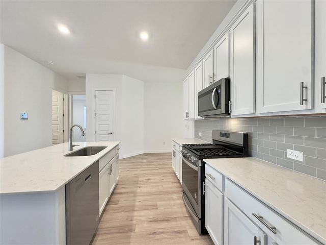 2109 Gabriels Horn RD, Leander, TX 78641