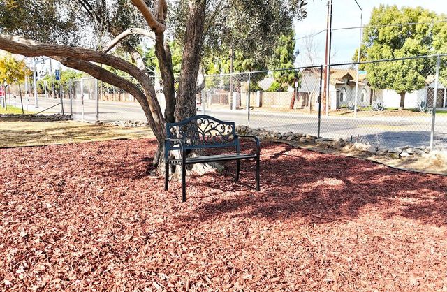 5120 E Church, Fresno, CA 93725