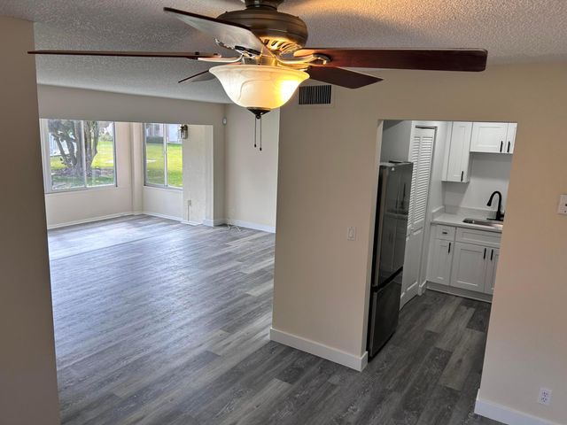 12386 Alternate A1a N7, Palm Beach Gardens, FL 33410