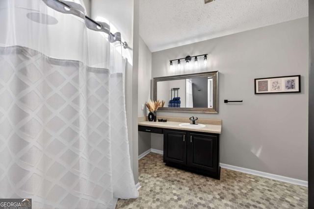 9899 Vista Circle, Union City, GA 30291